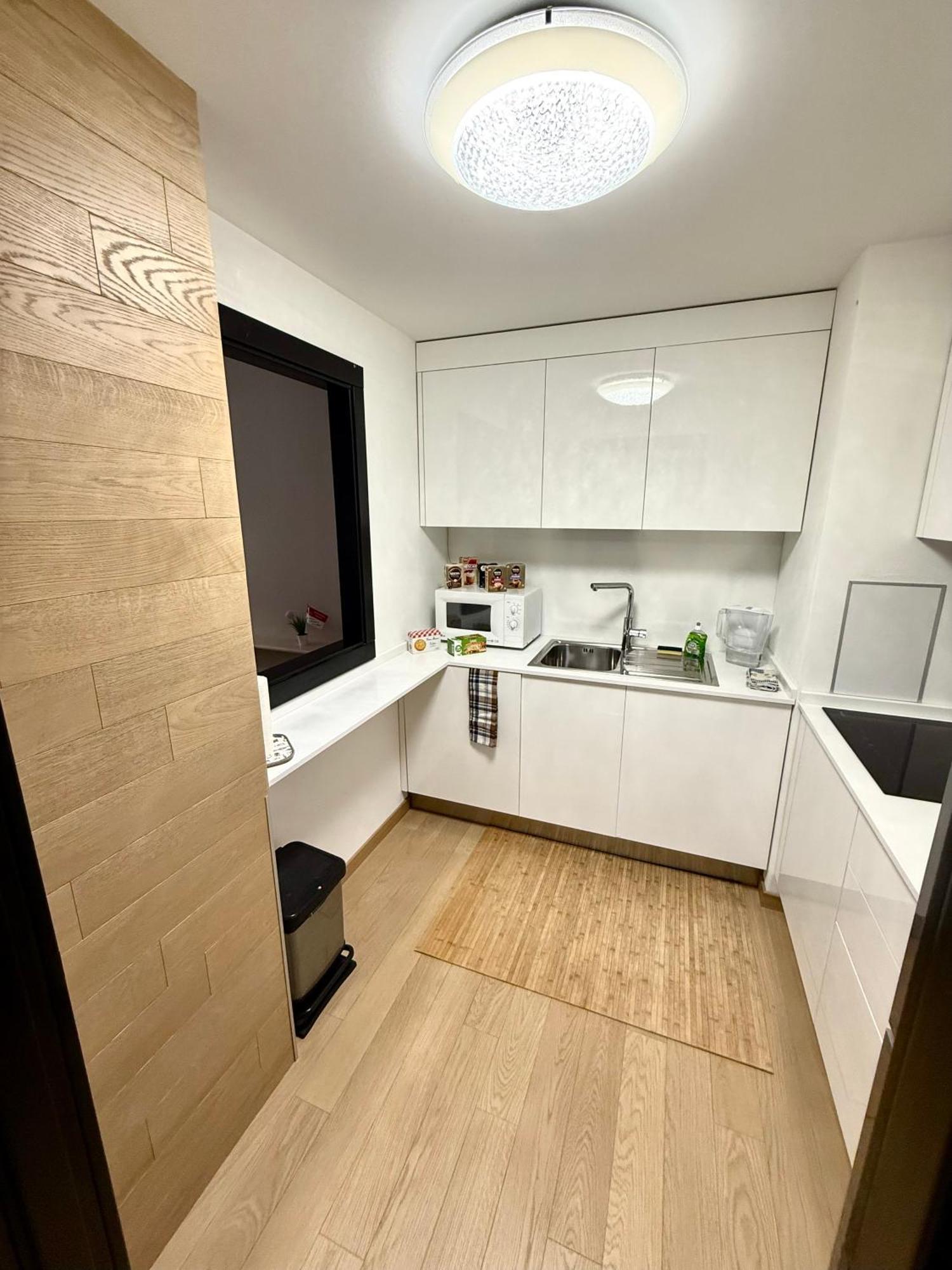 Monaco, Elegant & Quiet Renovated Apartment, In Fontvieille District, With Terrace & Pool, 15Min Walk To F1 Grand Prix Eksteriør billede